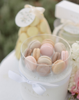 BEAUTY MACARON HATBOX (24 MACARONS)