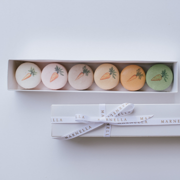 EASTER PRINTED MACARON SLEEVE