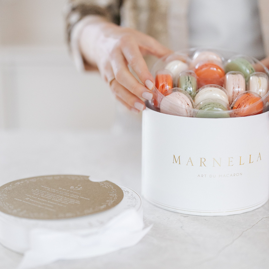 LUXURY MACARON HATBOX